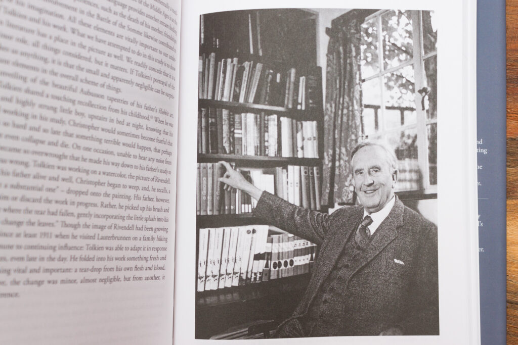 Tolkien’s Modern Reading